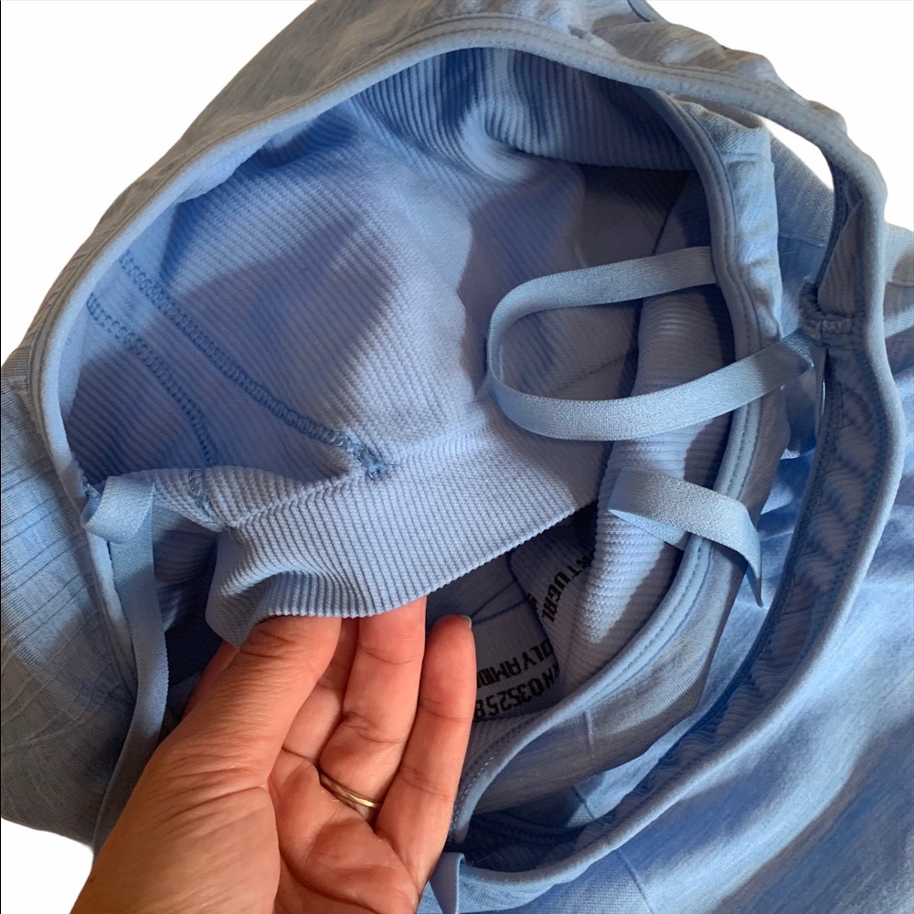 SWEATY BETTY Mukha Yoga Tank Top Light Blue - Picture 9 of 15